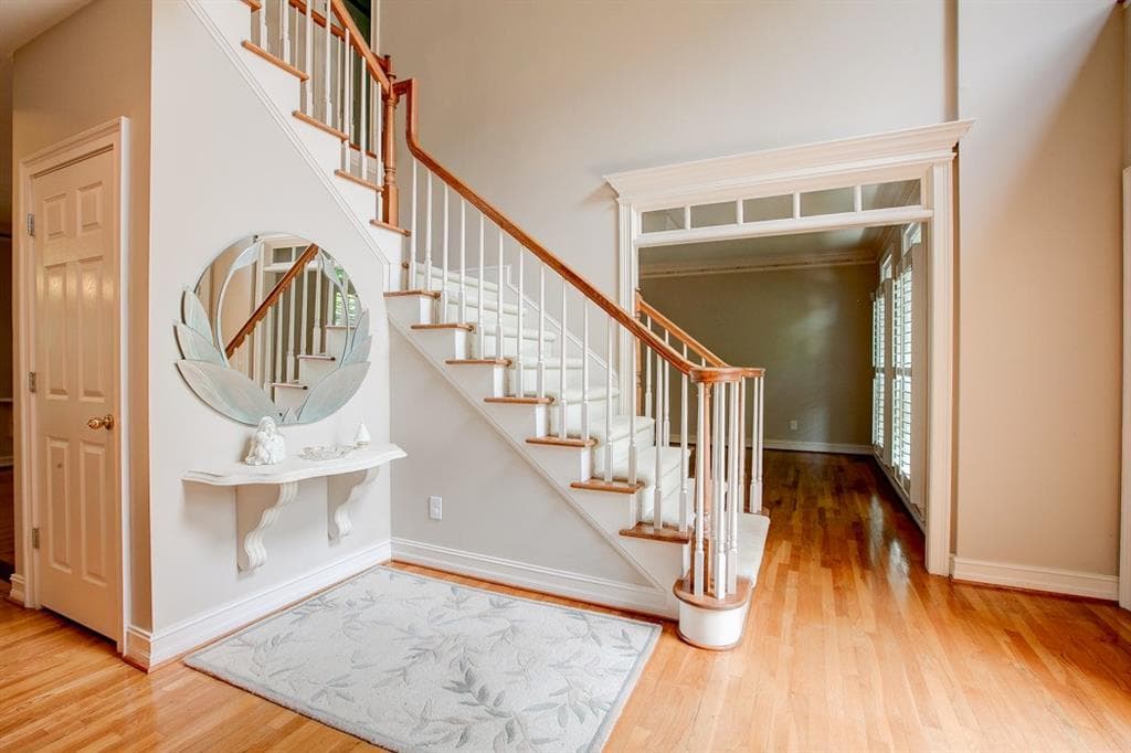 5 bedroom, 4 bathroom, 3,615 sq ft single family residence for sale at 3305 Greencastle, Marietta, GA 30062 — photo 4