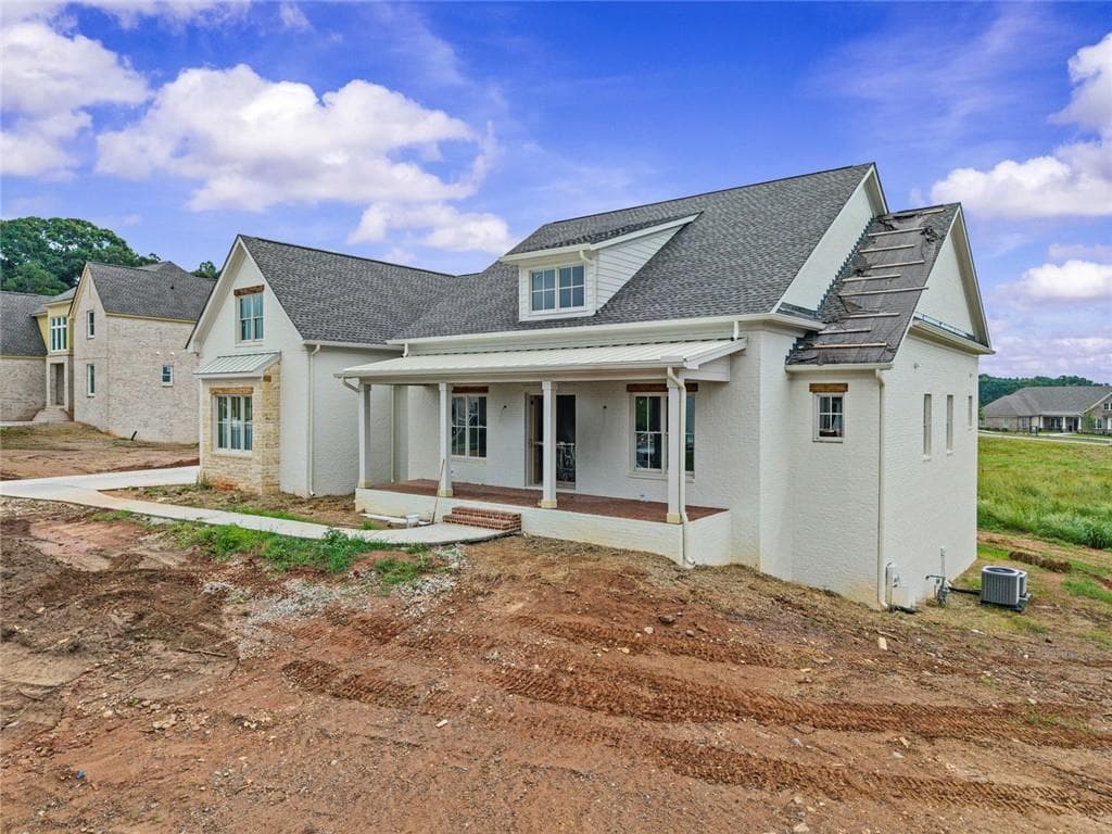 5 bedroom, 4 bathroom, 3,557 sq ft single family residence for sale at 2125 Malcom Estates Drive, Bogart, GA 30622