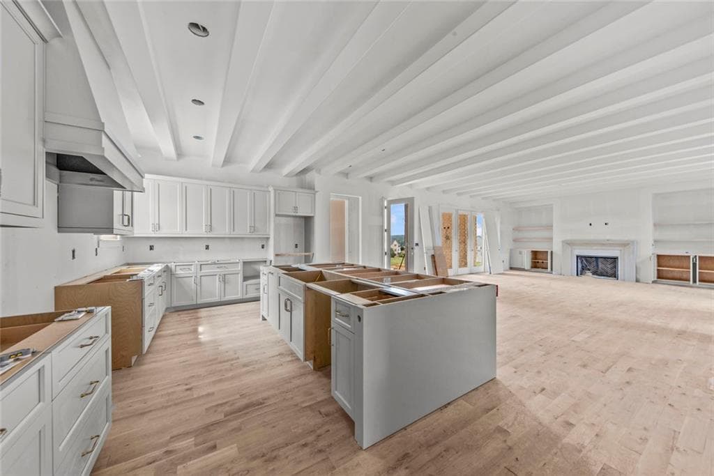4 bedroom, 5 bathroom, 3,535 sq ft single family residence for sale at 1983 Malcom Estates Drive, Bogart, GA 30622 — photo 2