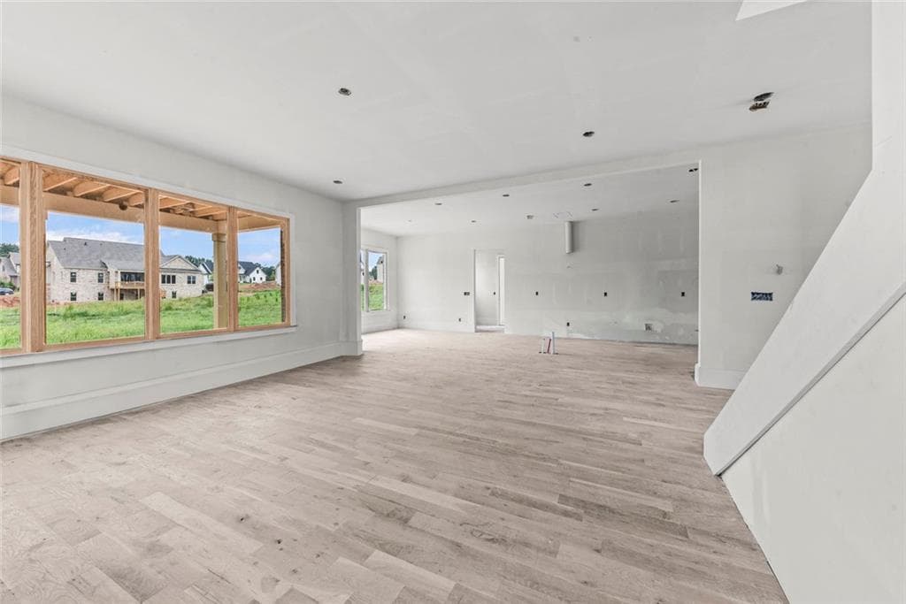 5 bedroom, 4 bathroom, 3,851 sq ft single family residence for sale at 1285 Malcom Estates Court, Bogart, GA 30622 — photo 4