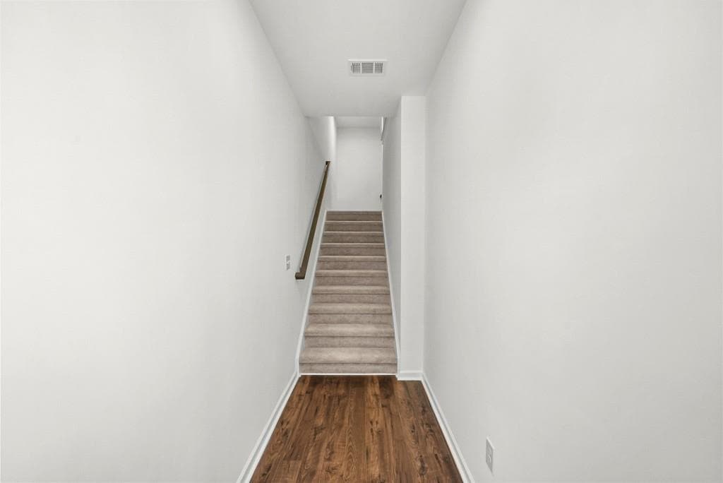 4 bedroom, 4 bathroom, 2,504 sq ft townhouse for sale at 6230 Kenbrook Drive, Tucker, GA 30084 — photo 7