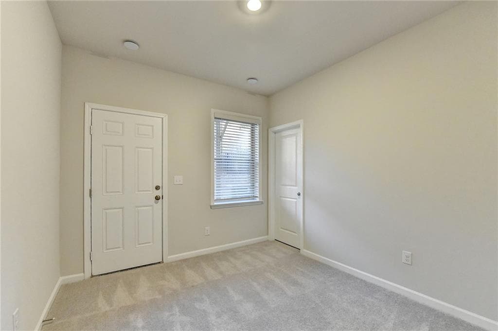 3 bedroom, 4 bathroom, 2,500 sq ft townhouse for sale at 3661 Willingham Run, Marietta, GA 30008 — photo 6