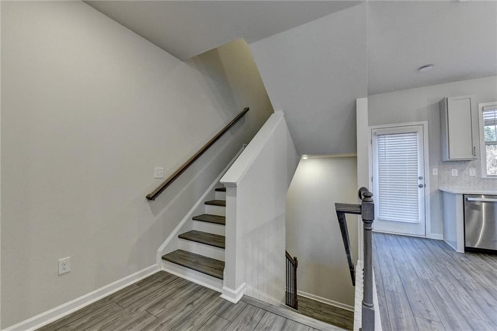 3 bedroom, 4 bathroom, 2,500 sq ft townhouse for sale at 3661 Willingham Run, Marietta, GA 30008 — photo 10