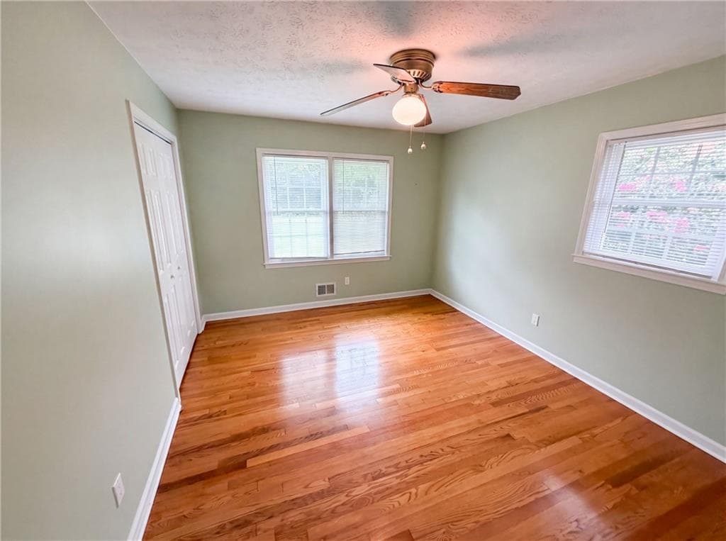 3 bedroom, 2 bathroom, 1,863 sq ft single family residence under contract at 3293 Bright Star Road, Douglasville, GA 30135 — photo 10