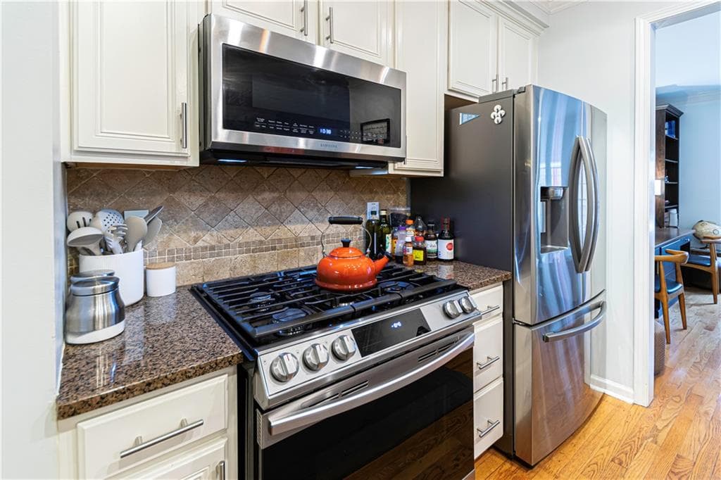 3 bedroom, 4 bathroom, 1,558 sq ft townhouse for rent at 132 Church Street, Decatur, GA 30030 for $3,695 a month — photo 6