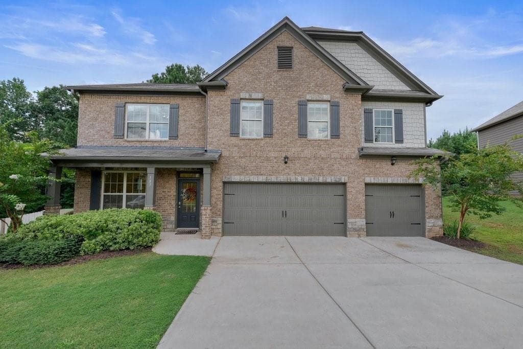 5 bedroom, 5 bathroom, 3,596 sq ft single family residence for sale at 183 Rushing Creek Trail, Dallas, GA 30132