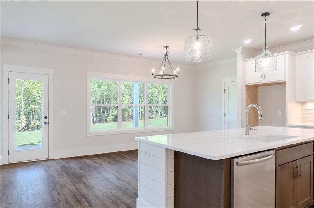 4 bedroom, 3 bathroom, 2,660 sq ft single family residence for sale at 345 Weslyn Drive, Social Circle, GA 30025 — photo 8