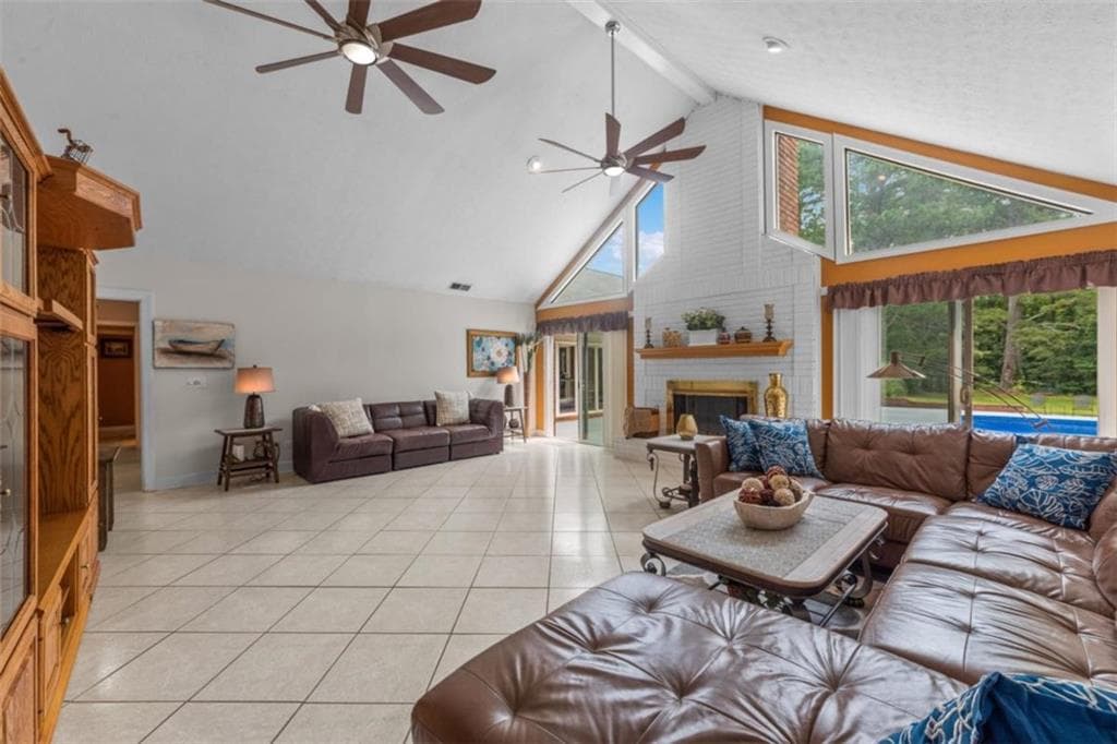 3 bedroom, 3 bathroom, 2,697 sq ft single family residence for rent at 1061 Highway 92, Fayetteville, GA 30214 for $5,800 a month — photo 9
