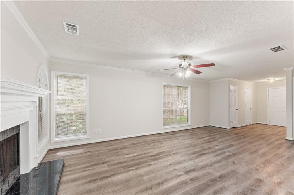 4 bedroom, 4 bathroom, 1,548 sq ft single family residence for rent at 5000 Saxony Court, Stone Mountain, GA 30083 for $2,350 a month — photo 4