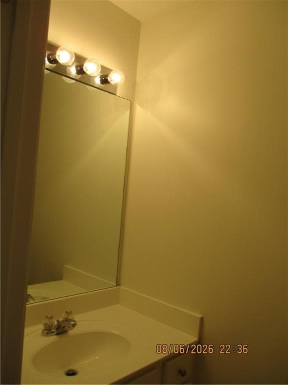 3 bedroom, 4 bathroom, 2,035 sq ft townhouse for rent at 1112 Thornborough Drive, Alpharetta, GA 30004 for $2,250 a month — photo 5