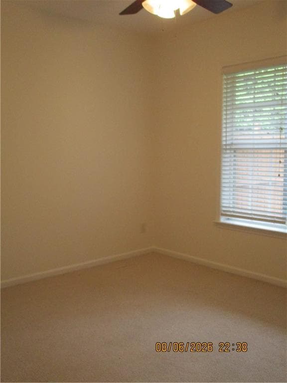 3 bedroom, 4 bathroom, 2,035 sq ft townhouse for rent at 1112 Thornborough Drive, Alpharetta, GA 30004 for $2,250 a month — photo 7