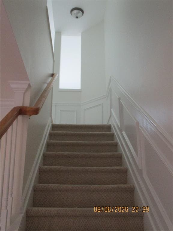 3 bedroom, 4 bathroom, 2,035 sq ft townhouse for rent at 1112 Thornborough Drive, Alpharetta, GA 30004 for $2,250 a month — photo 9
