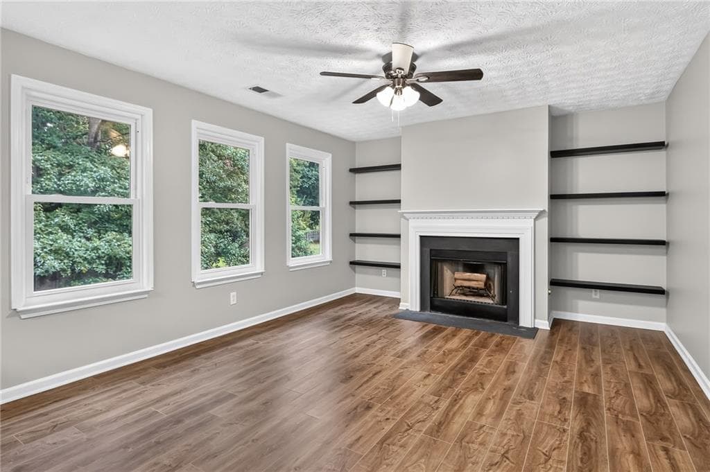 4 bedroom, 4 bathroom, 3,268 sq ft single family residence for rent at 4554 Darrowby Drive, Powder Springs, GA 30127 for $2,500 a month — photo 7