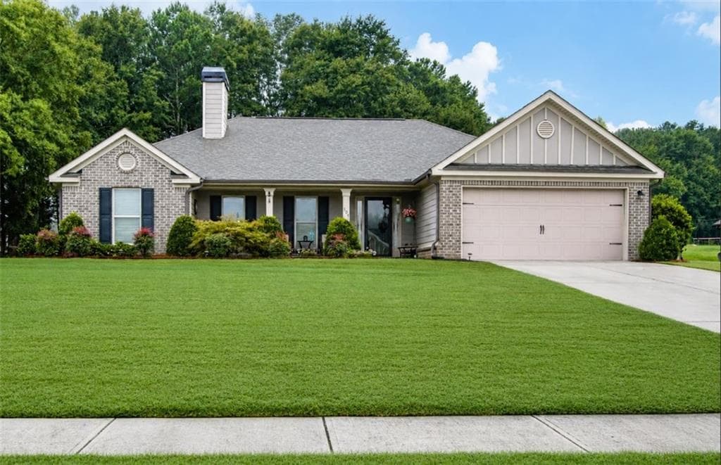 4 bedroom, 3 bathroom, 2,277 sq ft single family residence for sale at 107 Cooper Court, Statham, GA 30666 — photo 1 of 38