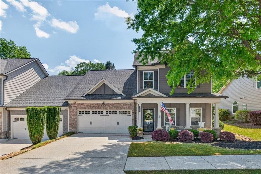 3 bedroom, 3 bathroom, 2,238 sq ft townhouse for sale at 107 River Knoll Way, Dahlonega, GA 30533