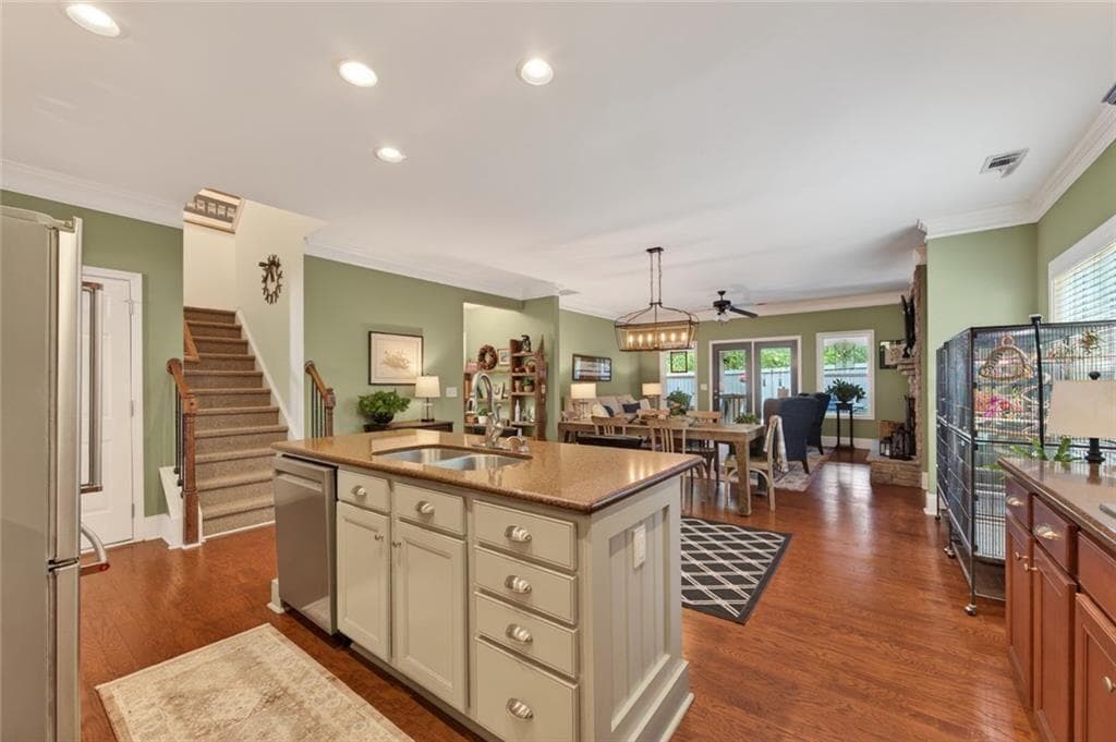 3 bedroom, 3 bathroom, 2,238 sq ft townhouse for sale at 107 River Knoll Way, Dahlonega, GA 30533 — photo 6