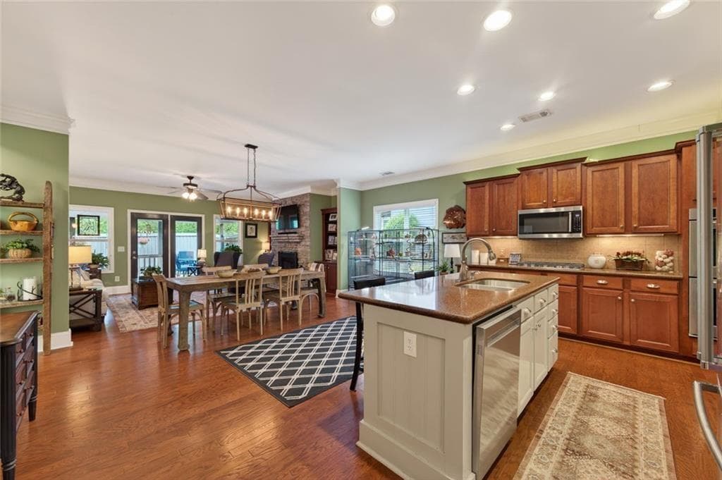3 bedroom, 3 bathroom, 2,238 sq ft townhouse for sale at 107 River Knoll Way, Dahlonega, GA 30533 — photo 7