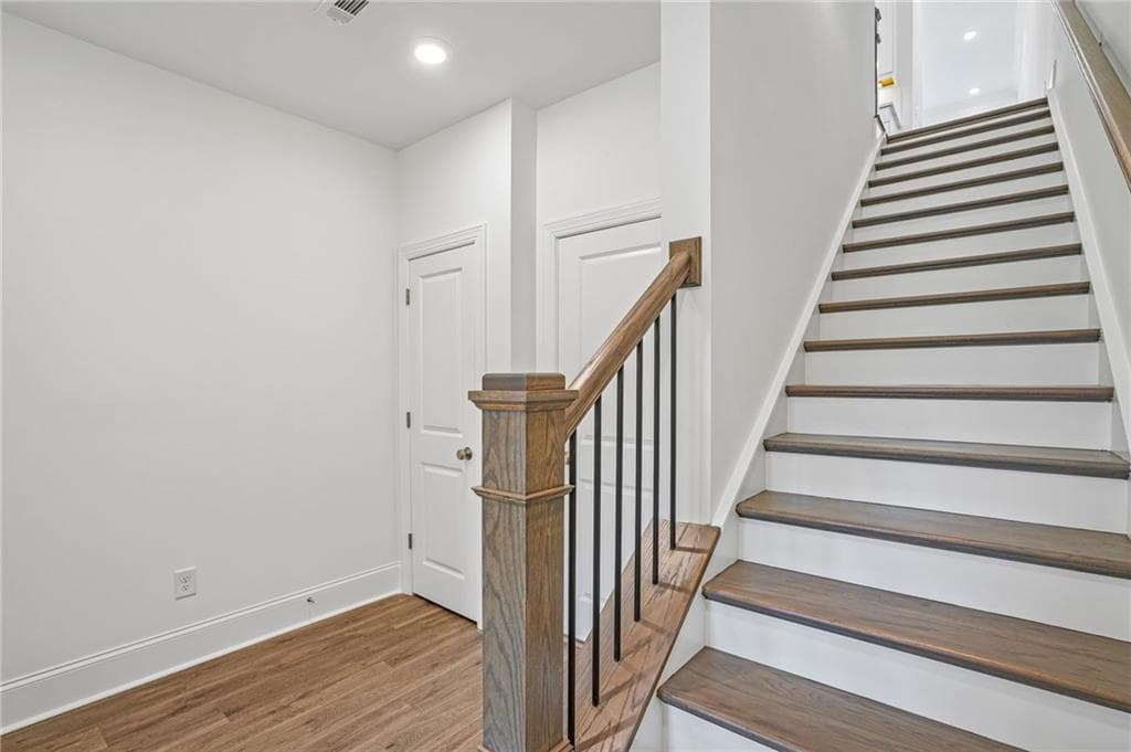 4 bedroom, 4 bathroom, 2,092 sq ft townhouse for sale at 1503 Southbend Cove 436, Cumming, GA 30041 — photo 8