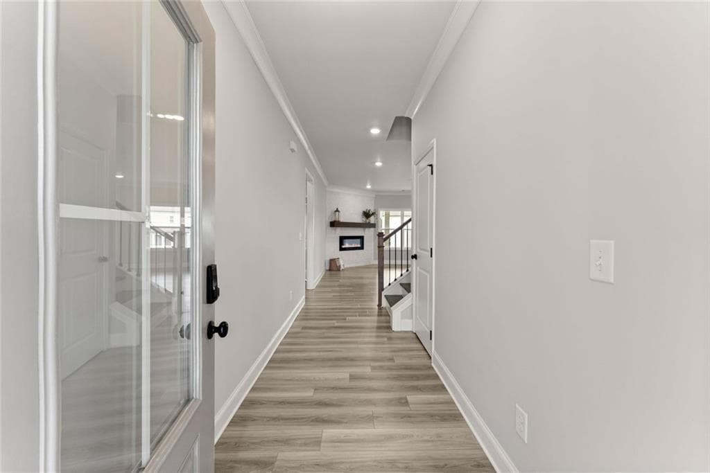 4 bedroom, 3 bathroom, 2,300 sq ft single family residence for sale at 7125 Birch View Court, Flowery Branch, GA 30542 — photo 4