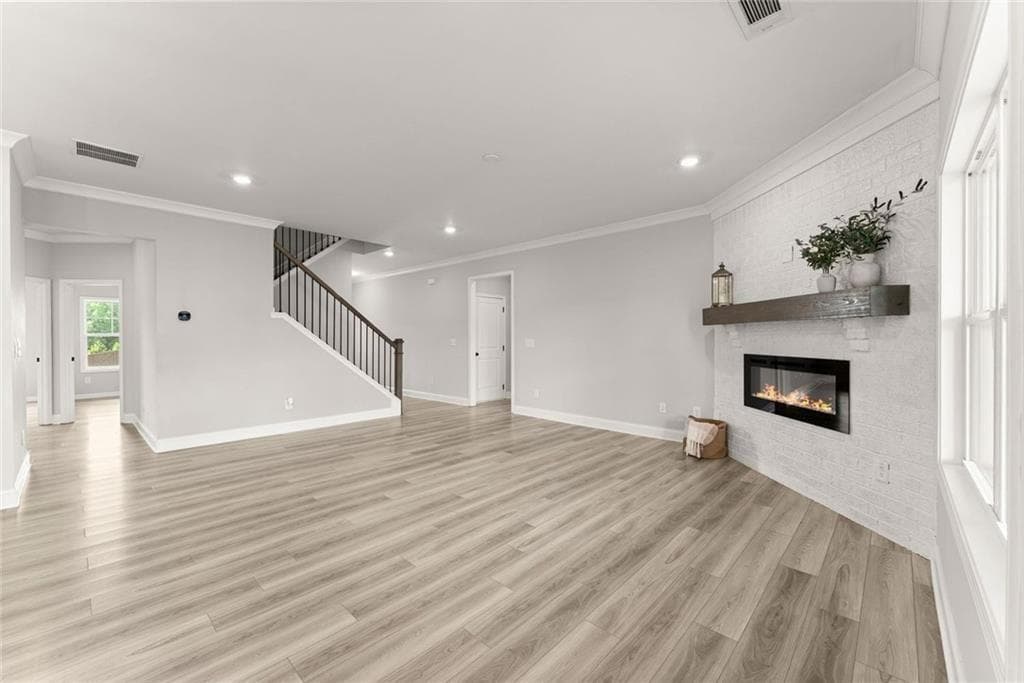 4 bedroom, 3 bathroom, 2,300 sq ft single family residence for sale at 7125 Birch View Court, Flowery Branch, GA 30542 — photo 8