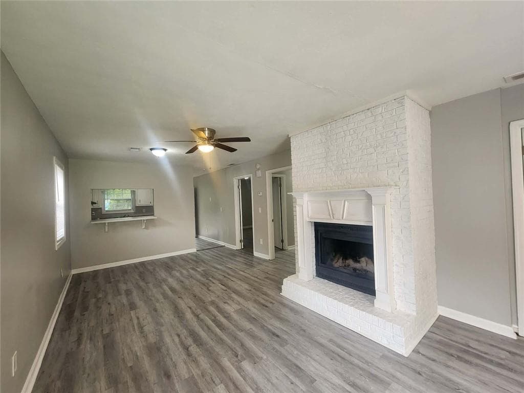 2 bedroom, 1 bathroom, 2,016 sq ft duplex for rent at 1168 Pinedale Circle, Conyers, GA 30012 for $1,300 a month — photo 3