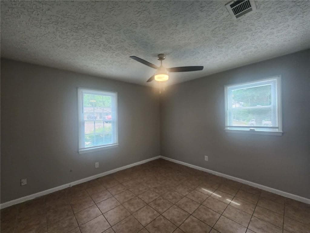 2 bedroom, 1 bathroom, 1,998 sq ft duplex for rent at 115 Plum Orchard Road Unit A, Covington, GA 30016 for $1,250 a month — photo 8