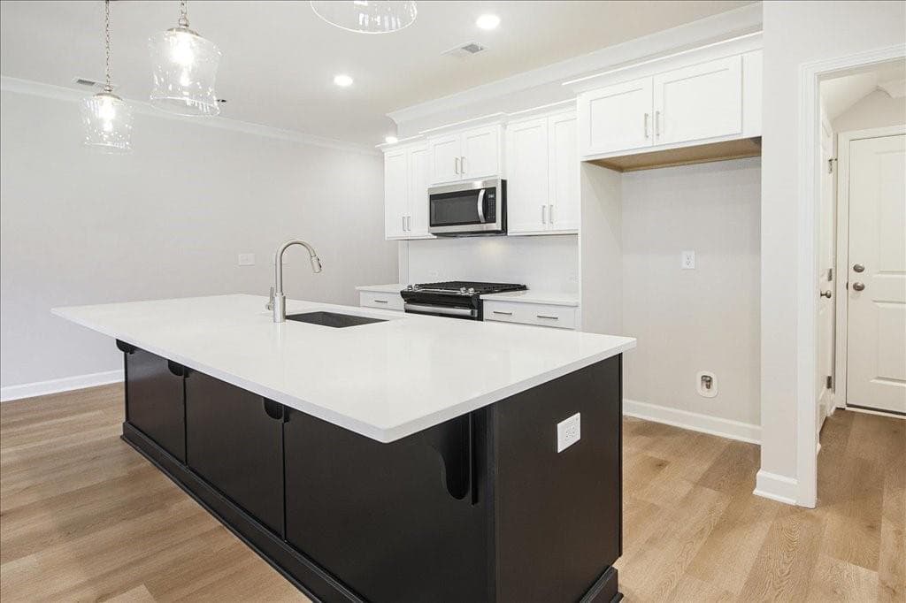 3 bedroom, 3 bathroom, 1,805 sq ft townhouse for sale at 541 Feldspar Way, Lawrenceville, GA 30043 — photo 6