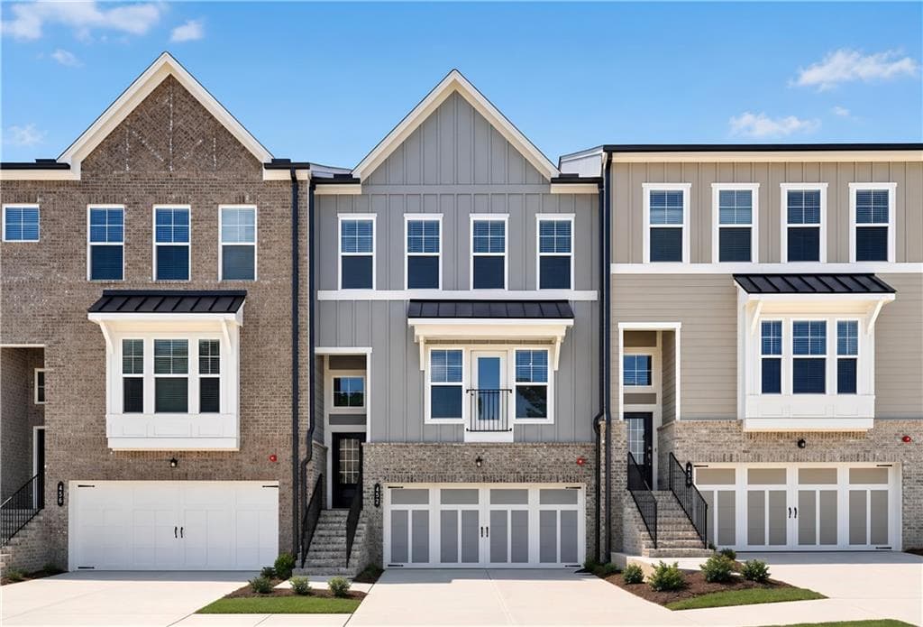 4 bedroom, 4 bathroom, 2,476 sq ft townhouse under contract at 452 Brodie Drive 68, Woodstock, GA 30188