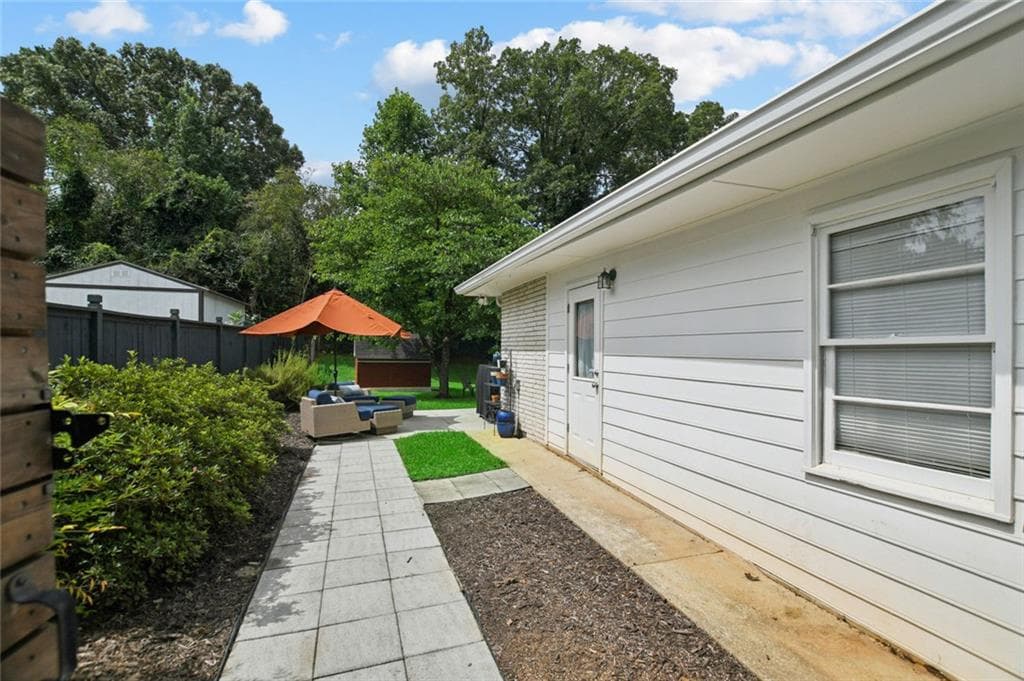3 bedroom, 2 bathroom, 1,928 sq ft single family residence for sale at 3929 Gladney Drive, Atlanta, GA 30340 — photo 6