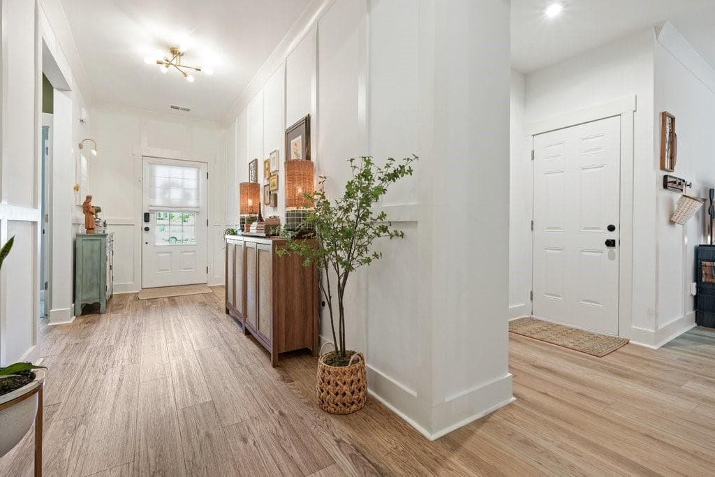3 bedroom, 3 bathroom, 2,335 sq ft single family residence for sale at 409 Mcdaniel Place, Canton, GA 30115 — photo 6