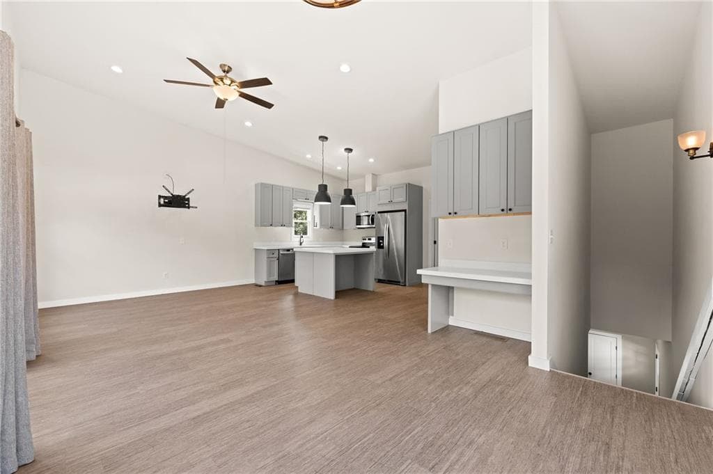 3 bedroom, 3 bathroom, 5,190 sq ft single family residence for rent at 221 Columbus Drive, Homer, GA 30547 for $5,000 a month — photo 3