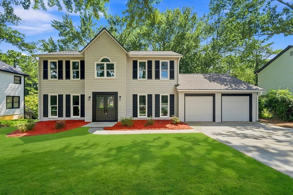 3 bedroom, 3 bathroom, 1,912 sq ft single family residence under contract at 1359 Summit Lane, Acworth, GA 30102