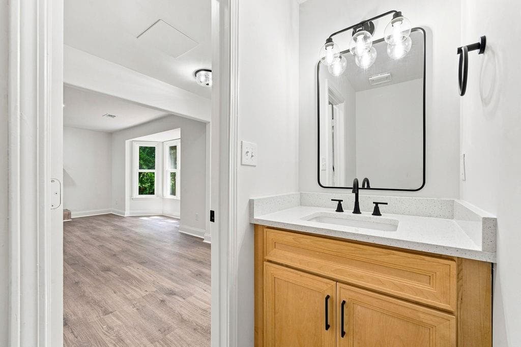 3 bedroom, 3 bathroom, 1,912 sq ft single family residence under contract at 1359 Summit Lane, Acworth, GA 30102 — photo 10