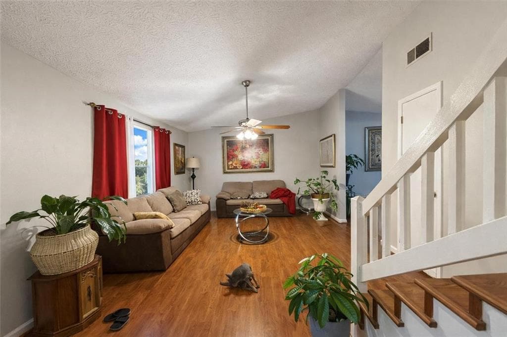 3 bedroom, 2 bathroom, 1,464 sq ft single family residence for rent at 1136 Samuel Drive, Norcross, GA 30093 for $2,050 a month — photo 2