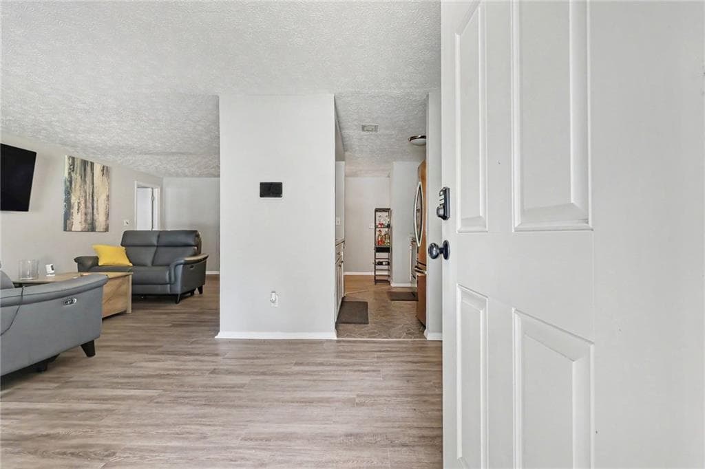 3 bedroom, 2 bathroom, 1,562 sq ft single family residence for sale at 3286 Tasman Court, Lithonia, GA 30038 — photo 4