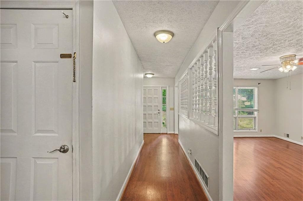 3 bedroom, 2 bathroom, 2,479 sq ft single family residence for sale at 346 Buckingham Drive, Conyers, GA 30094 — photo 7