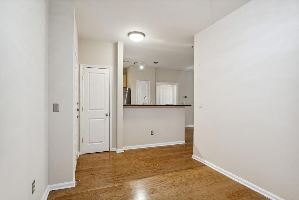 2 bedroom, 2 bathroom, 1,077 sq ft condominium for rent at 821 Ralph McGill Boulevard 2410, Atlanta, GA 30306 for $2,300 a month — photo 5