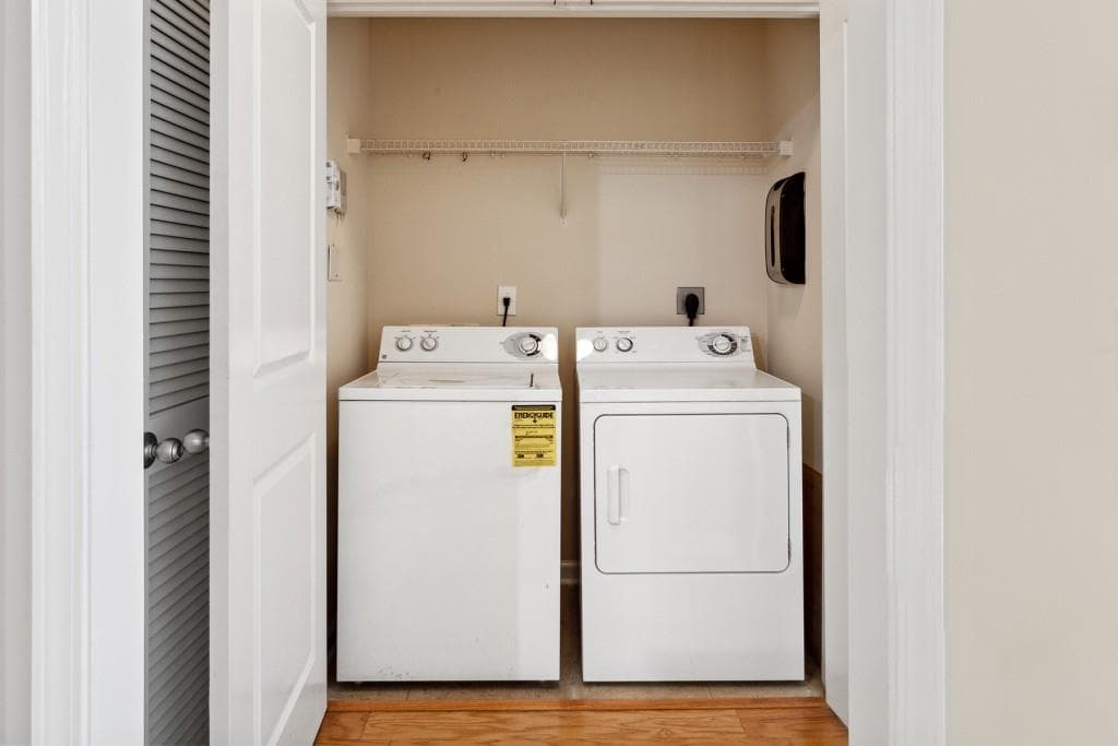 2 bedroom, 2 bathroom, 1,077 sq ft condominium for rent at 821 Ralph McGill Boulevard 2410, Atlanta, GA 30306 for $2,300 a month — photo 7