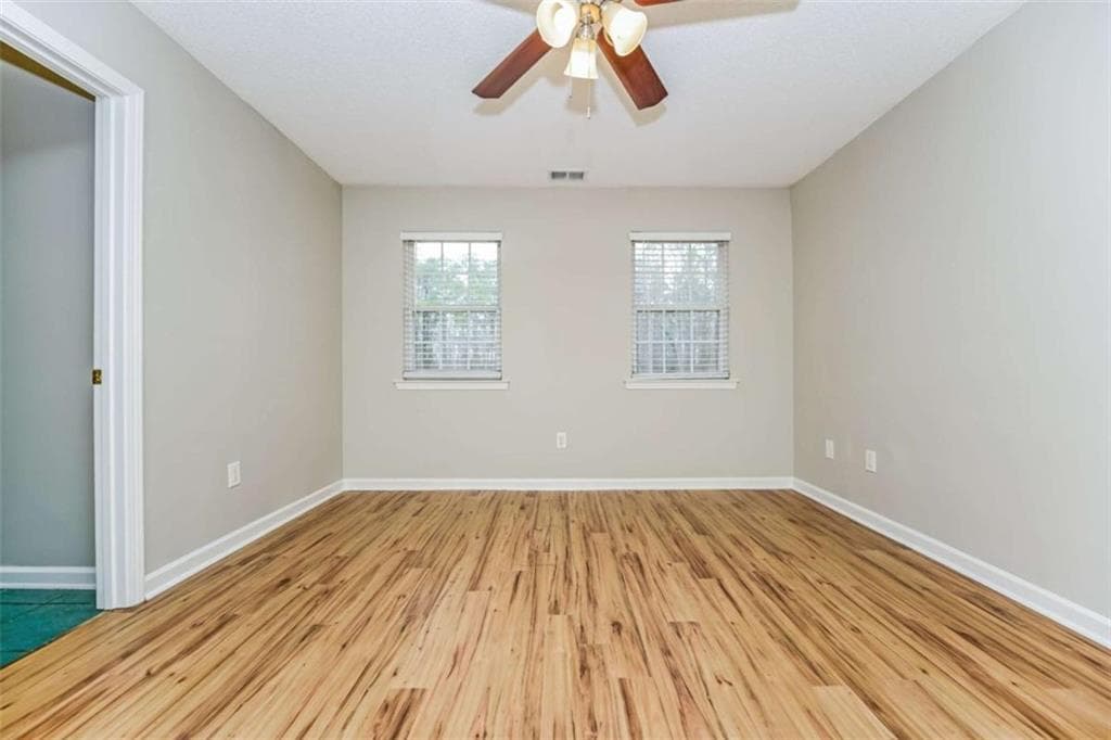 3 bedroom, 2 bathroom, 1,424 sq ft single family residence for sale at 124 Springvalley Circle, Stockbridge, GA 30281 — photo 7