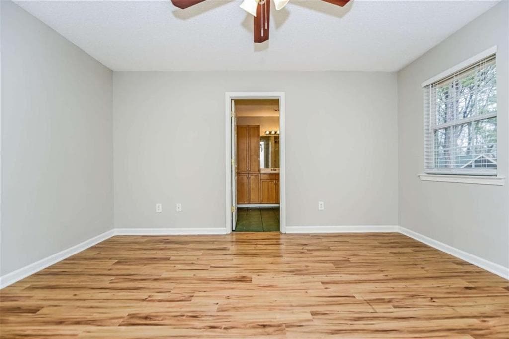 3 bedroom, 2 bathroom, 1,424 sq ft single family residence for sale at 124 Springvalley Circle, Stockbridge, GA 30281 — photo 8