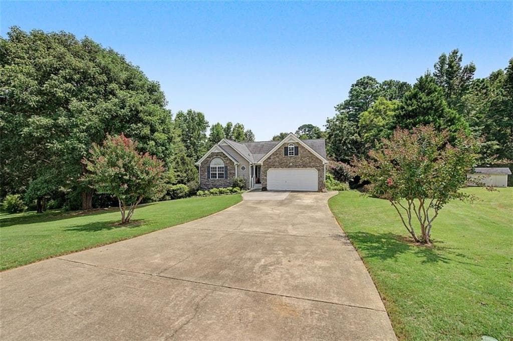 3 bedroom, 3 bathroom, 1,555 sq ft single family residence for sale at 5 Shenandoah Court, Hiram, GA 30141 — photo 4