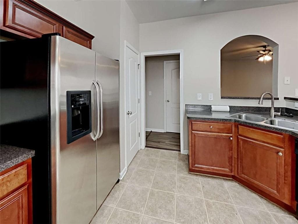 4 bedroom, 4 bathroom, 2,162 sq ft single family residence for sale at 6803 Grand Hickory Drive, Braselton, GA 30517 — photo 8