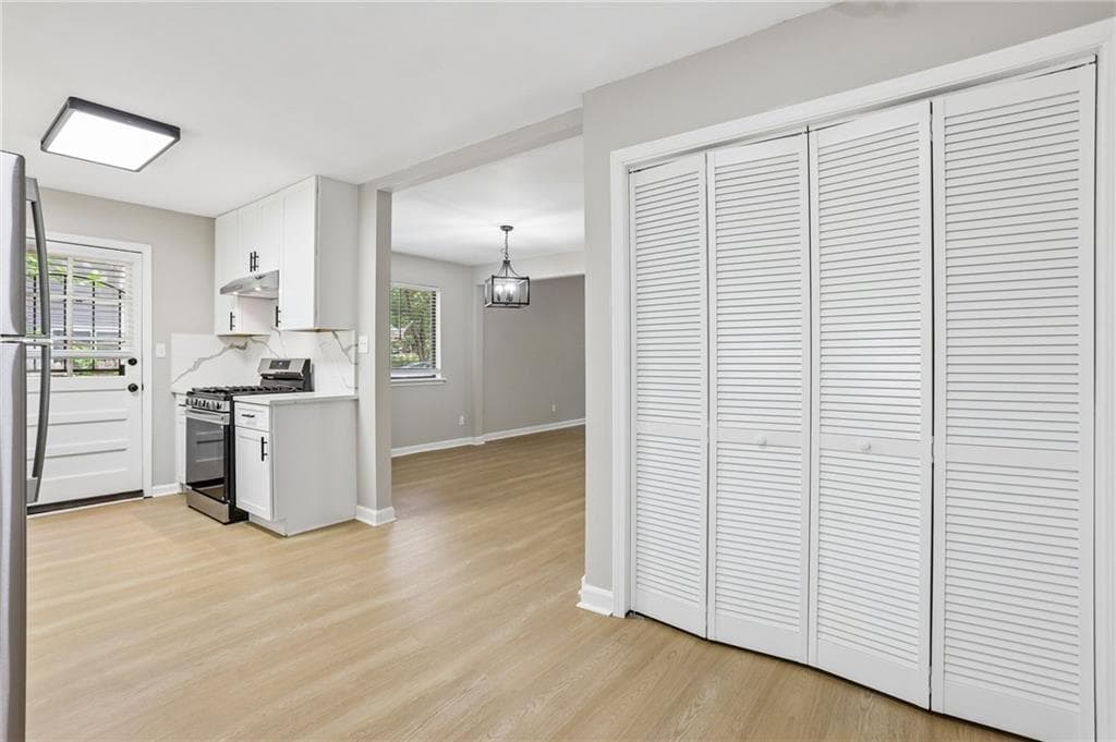3 bedroom, 2 bathroom, 1,528 sq ft single family residence for sale at 5497 Gibson Drive, Acworth, GA 30102 — photo 10