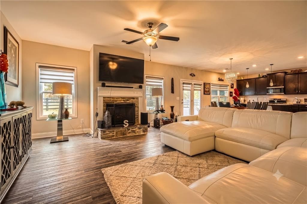 5 bedroom, 3 bathroom, 3,484 sq ft single family residence for sale at 11 Daffodil Landing, Dallas, GA 30132 — photo 10
