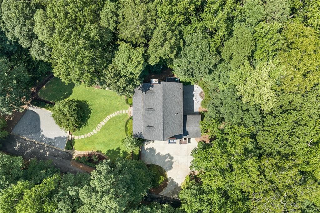 5 bedroom, 4 bathroom, 3,982 sq ft single family residence for sale at 14335 Cogburn Road, Milton, GA 30004 — photo 3