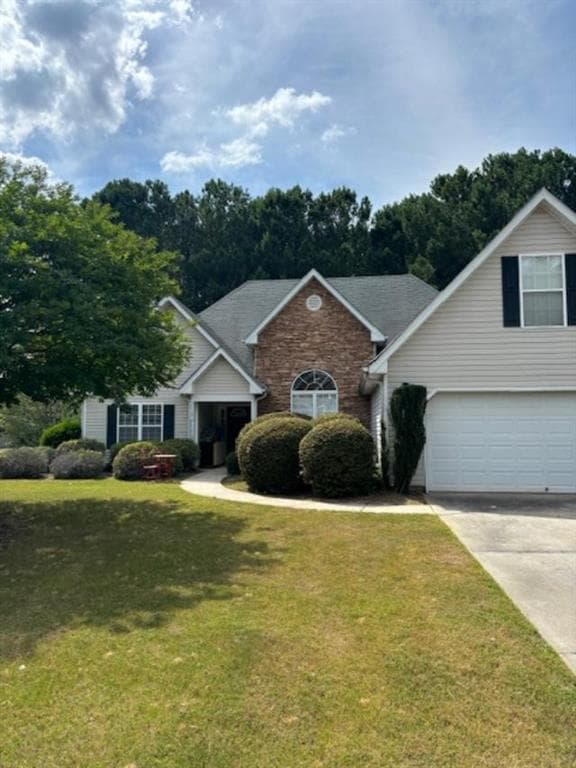4 bedroom, 2 bathroom, 1,656 sq ft single family residence under contract at 791 Winding Grove Lane, Loganville, GA 30052