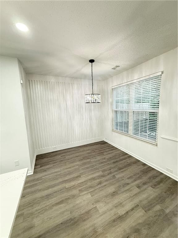 2 bedroom, 3 bathroom, 1,340 sq ft townhouse for sale at 2860 Parkway close, Lithonia, GA 30058 — photo 6