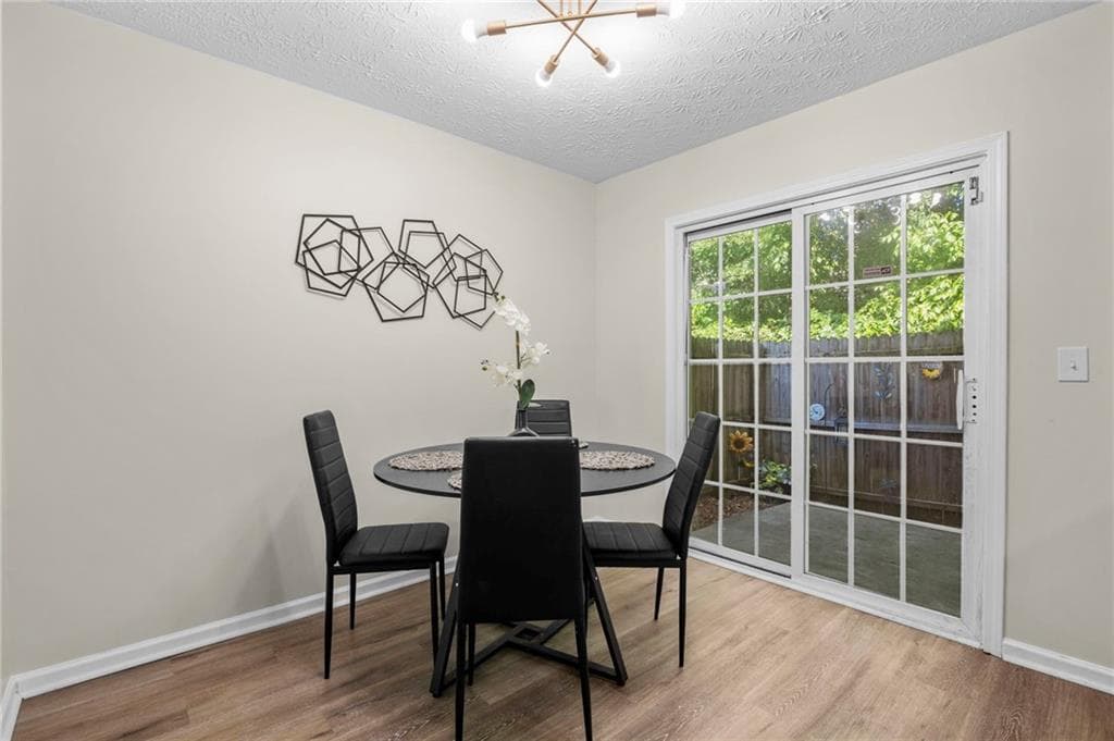 3 bedroom, 3 bathroom, 1,206 sq ft townhouse under contract at 2963 Fields Drive, Lithonia, GA 30038 — photo 9