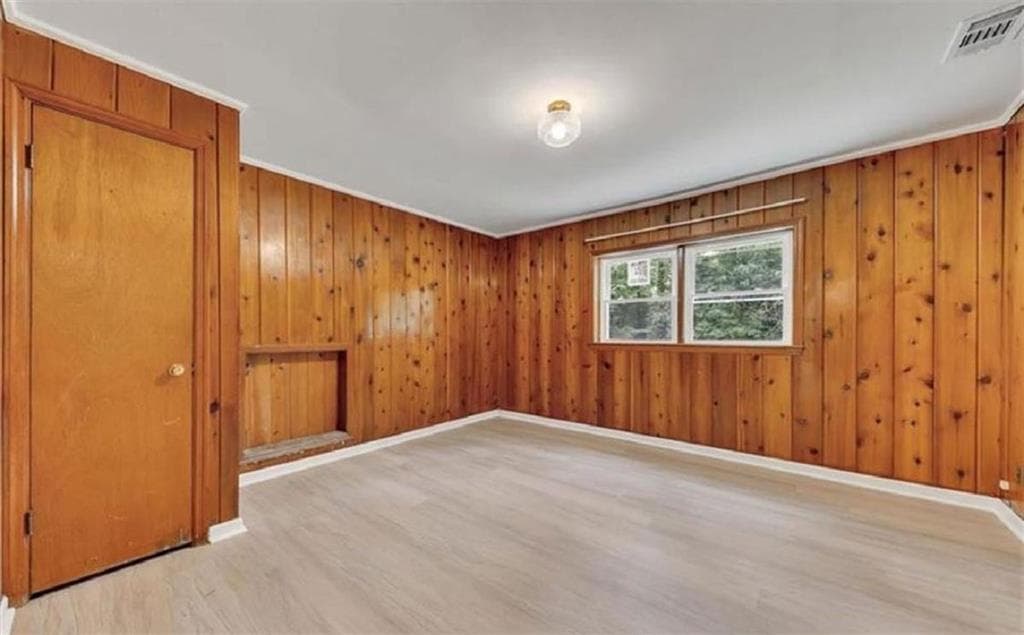 3 bedroom, 2 bathroom, 1,242 sq ft single family residence for sale at 4520 Santa Fe Trail, Atlanta, GA 30331 — photo 8