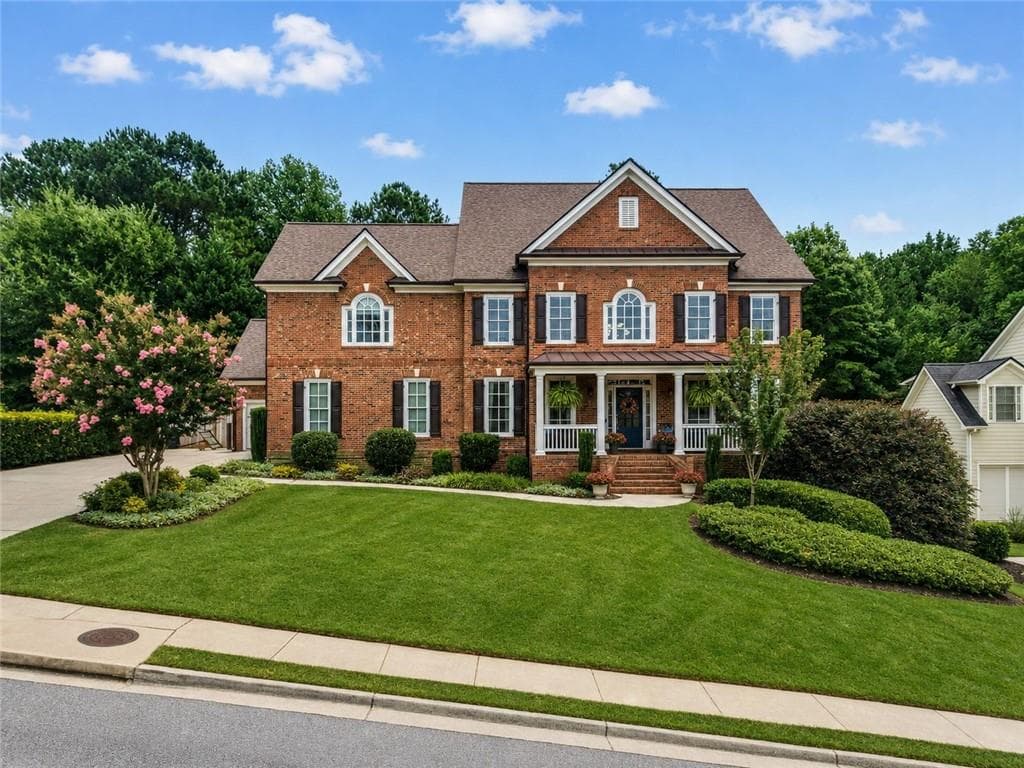 6 bedroom, 5 bathroom, 6,107 sq ft single family residence under contract at 507 Blue Ridge Way, Canton, GA 30114